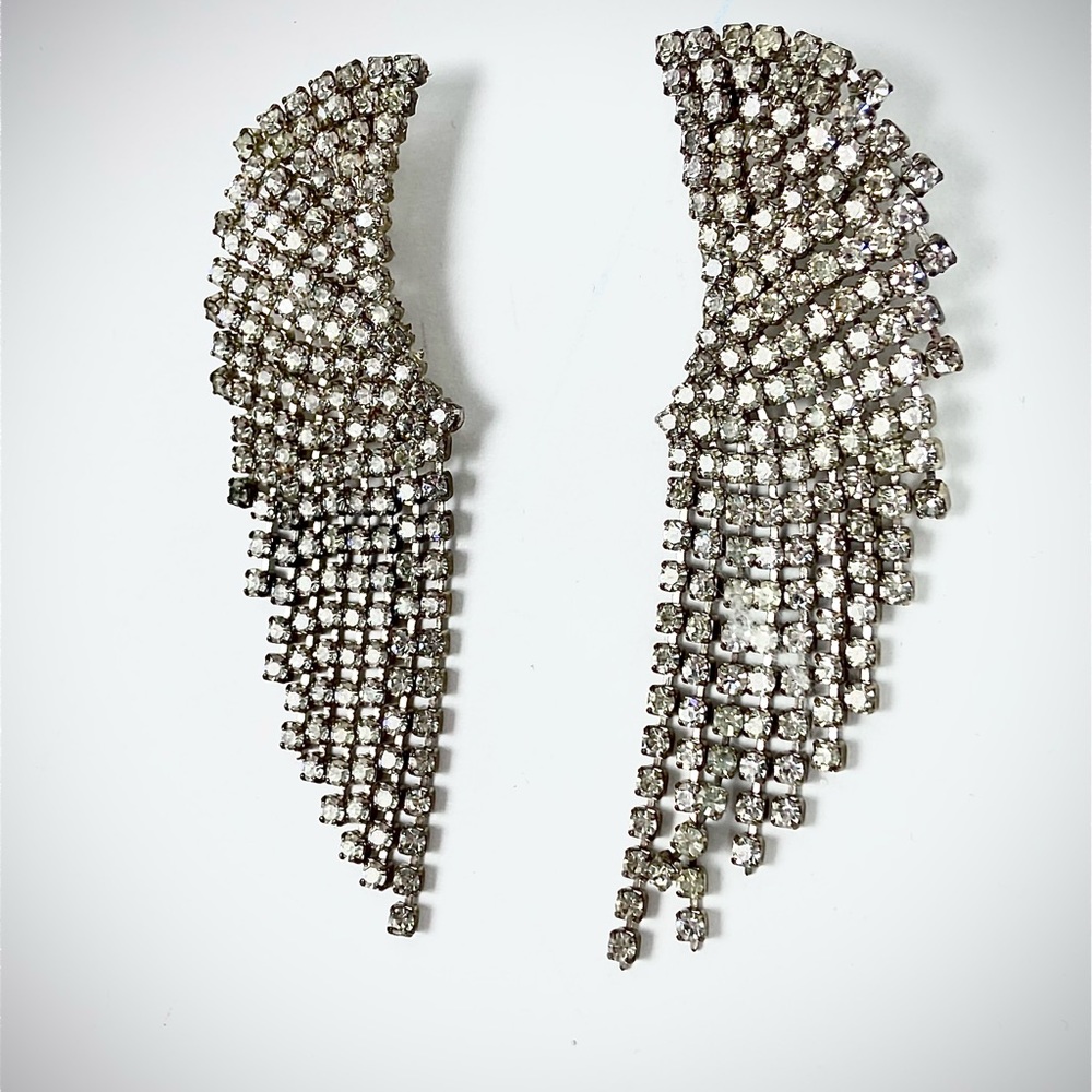 Vintage 80’s Rhinestone Drop Earrings 3-inches. All stones in place. No backing - Picture 2 of 7